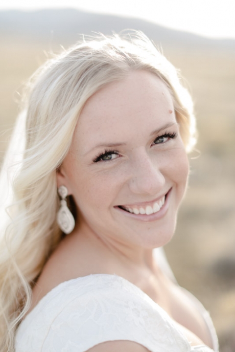 EK-Studios-Utah-Wedding-Photographers-Bridals-in-open-field010-Blog(pp_w480_h720)