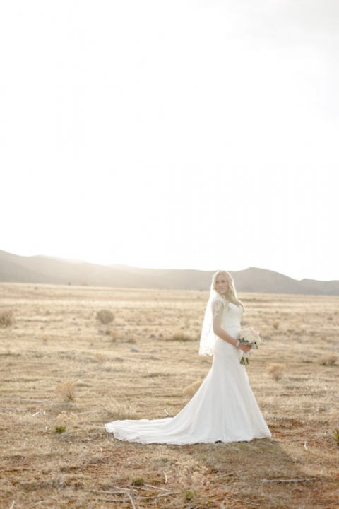 EK-Studios-Utah-Wedding-Photographers-Bridals-in-open-field011-Blog(pp_w480_h720)