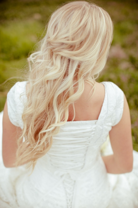 EK-Studios-Utah-Wedding-Photographers-Bridals-in-open-field017-Blog(pp_w480_h720)