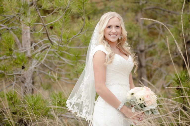 EK-Studios-Utah-Wedding-Photographers-Bridals-in-open-field024-Blog(pp_w768_h511)