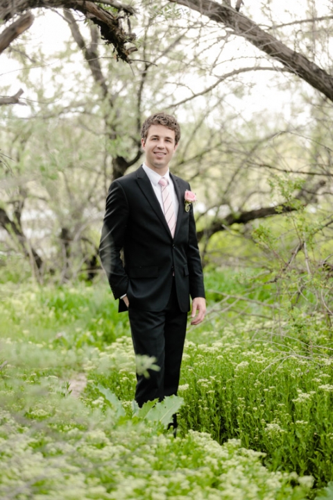 EK-Studios-Utah-Wedding-Photographers-Bridals-in-the-Spring004-Blog(pp_w480_h720)
