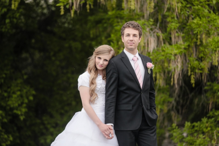 EK-Studios-Utah-Wedding-Photographers-Bridals-in-the-Spring012-Blog(pp_w768_h511)