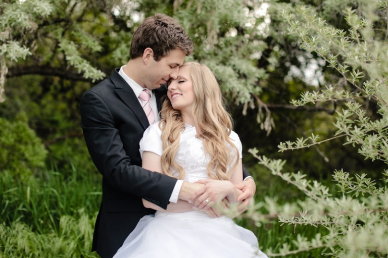 EK-Studios-Utah-Wedding-Photographers-Bridals-in-the-Spring018-Blog(pp_w768_h511)
