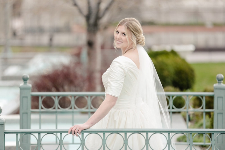 EK-Studios-Utah-Wedding-Photographers-Classy-Bridals-utah003-Blog(pp_w768_h511)