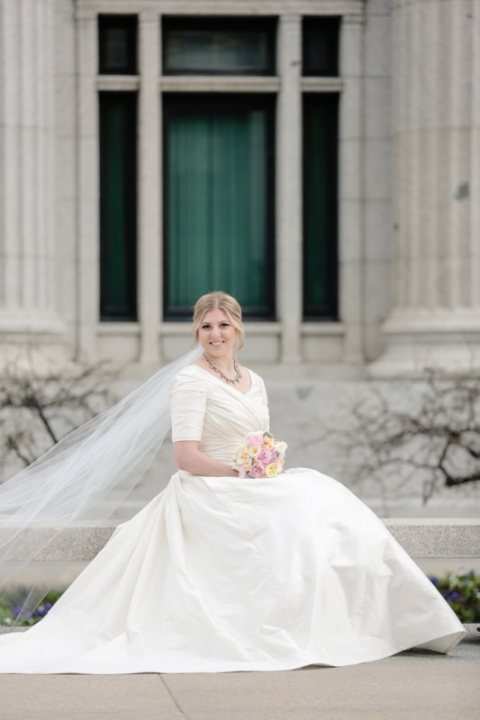 EK-Studios-Utah-Wedding-Photographers-Classy-Bridals-utah011-Blog(pp_w480_h720)
