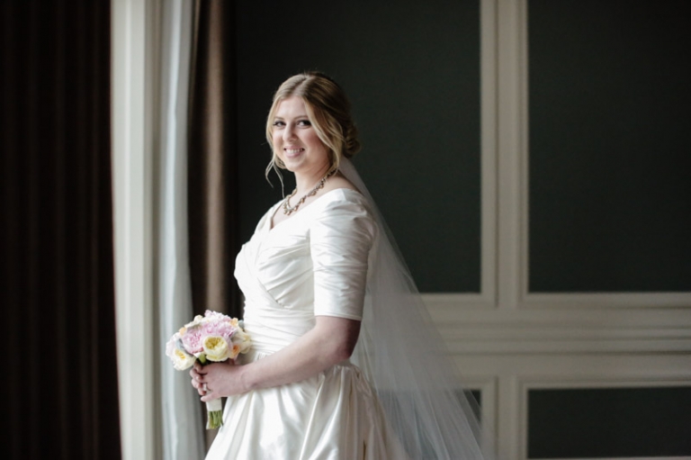 EK-Studios-Utah-Wedding-Photographers-Classy-Bridals-utah017-Blog(pp_w768_h511)