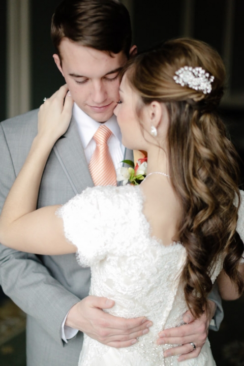 EK-Studios-Utah-Wedding-Photographers-Classy-Bridals034-Blog(pp_w480_h720)