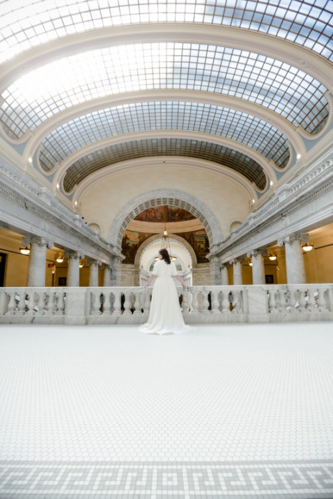 EK-Studios-Utah-Wedding-Photographers-Classy-Bridals035-Blog1(pp_w480_h720)