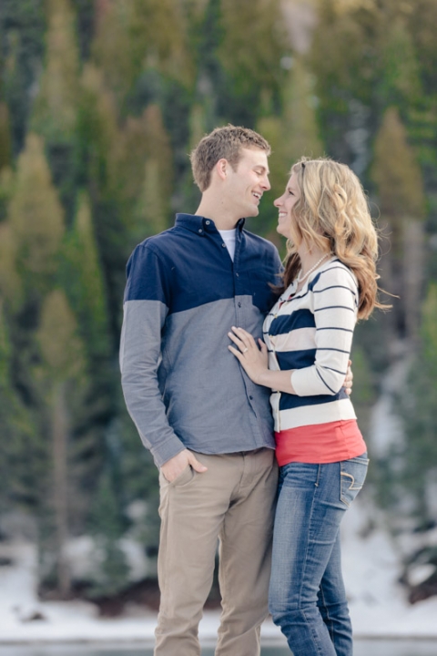 EK-Studios-Utah-Wedding-Photographers-Enagements-in-the-canyon003-Blog(pp_w480_h720)