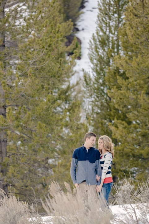 EK-Studios-Utah-Wedding-Photographers-Enagements-in-the-canyon012-Blog(pp_w480_h720)