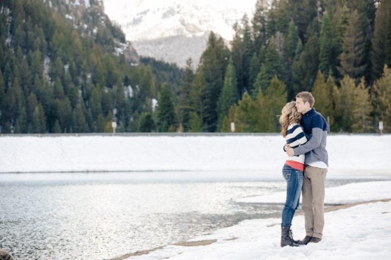 EK-Studios-Utah-Wedding-Photographers-Enagements-in-the-canyon018-Blog(pp_w768_h511)