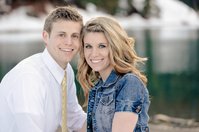 EK-Studios-Utah-Wedding-Photographers-Enagements-in-the-canyon032-Blog(pp_w768_h511)
