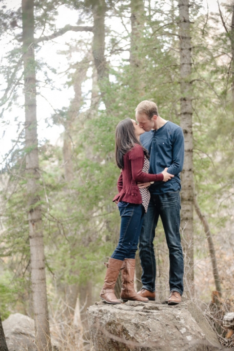EK-Studios-Utah-Wedding-Photographers-Engagements-in-the-Mountains014-Blog(pp_w480_h720)