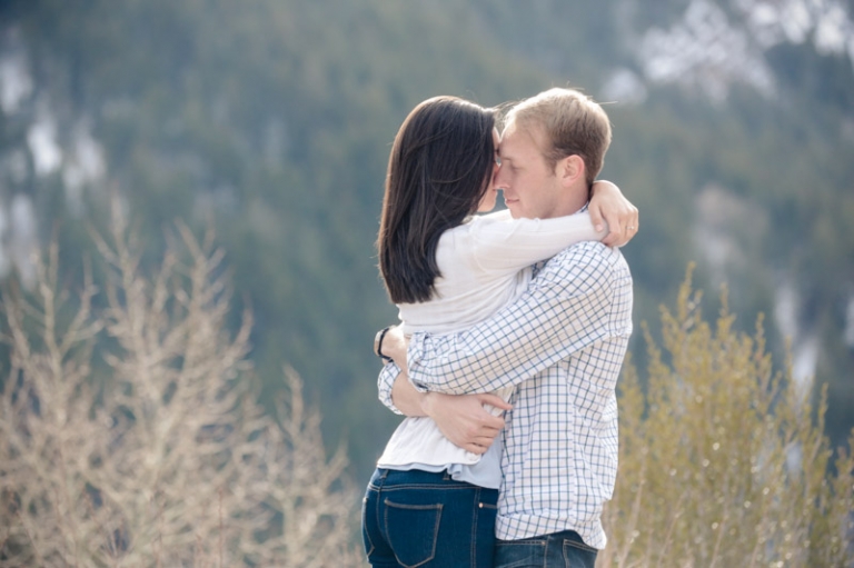 EK-Studios-Utah-Wedding-Photographers-Engagements-in-the-Mountains019-Blog(pp_w768_h511)