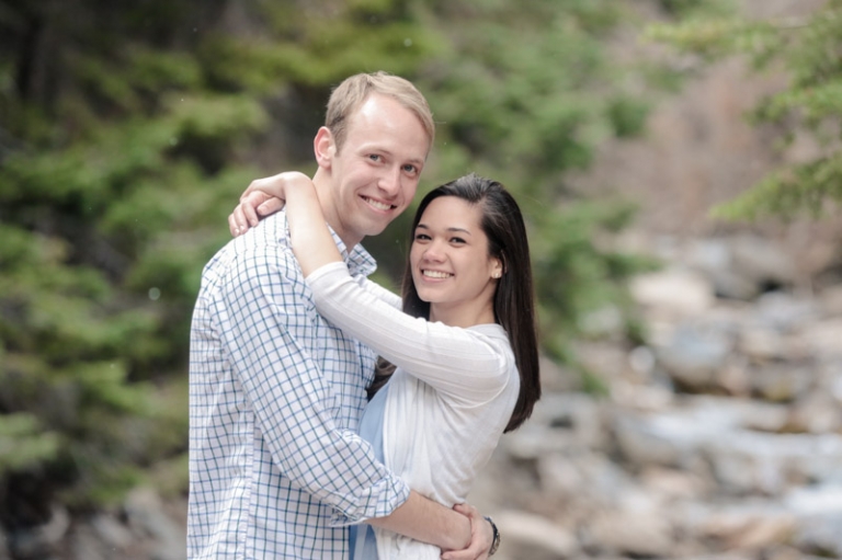 EK-Studios-Utah-Wedding-Photographers-Engagements-in-the-Mountains030-Blog(pp_w768_h511)