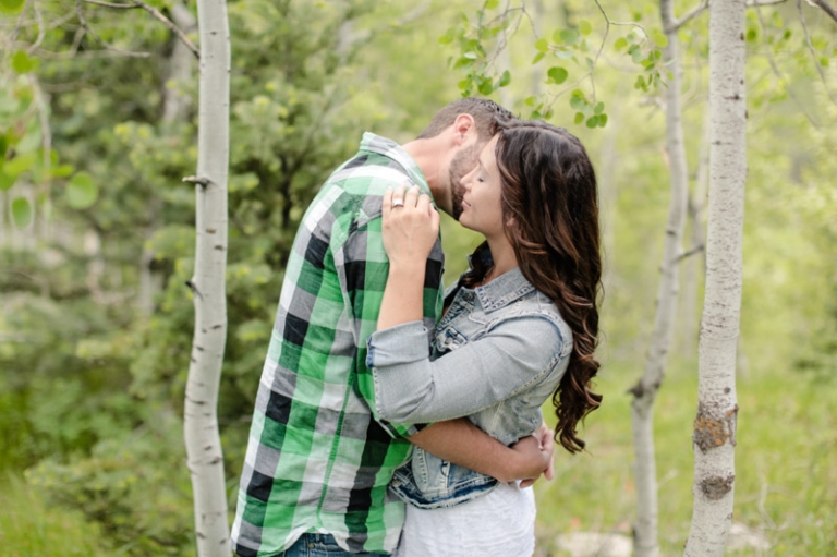 EK-Studios-Utah-Wedding-Photographers-Engagements-in-the-mountains008-Blog(pp_w768_h511)