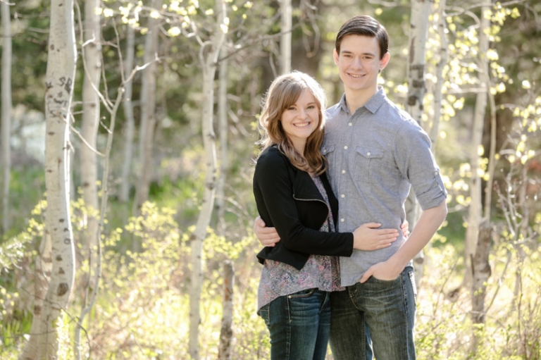 EK-Studios-Utah-Wedding-Photographers-Engagements-in-the-mountians001-Blog(pp_w768_h511)