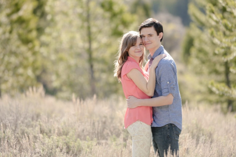 EK-Studios-Utah-Wedding-Photographers-Engagements-in-the-mountians018-Blog(pp_w768_h511)