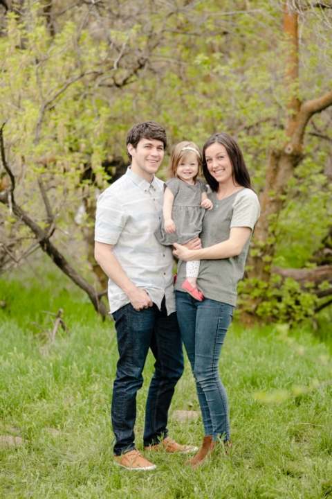 EK-Studios-Utah-Wedding-Photographers-Family-photos-spring005-Blog(pp_w480_h720)