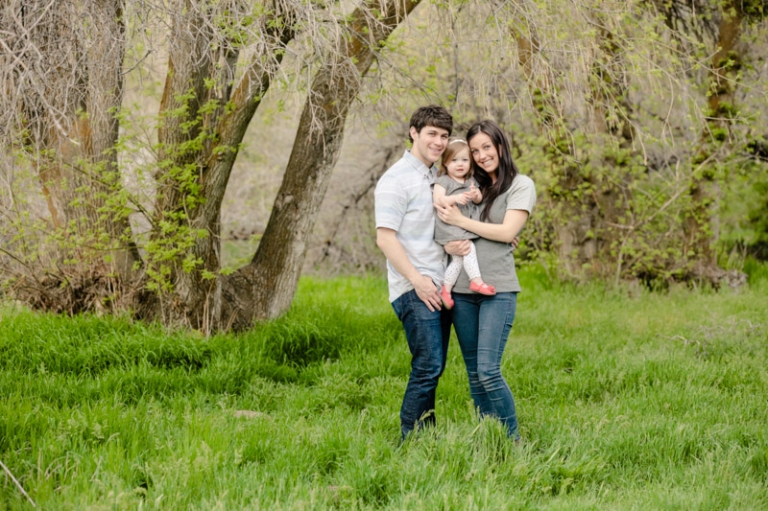 EK-Studios-Utah-Wedding-Photographers-Family-photos-spring015-Blog(pp_w768_h511)
