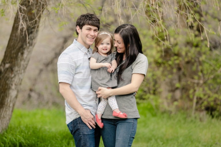 EK-Studios-Utah-Wedding-Photographers-Family-photos-spring017-Blog(pp_w768_h511)