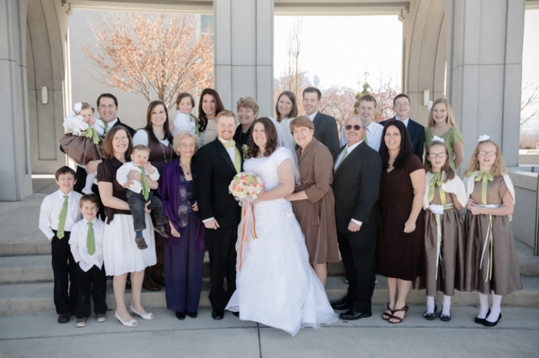 EK-Studios-Utah-Wedding-Photographers-Highland-Gardens-Reception008-Blog(pp_w768_h511)
