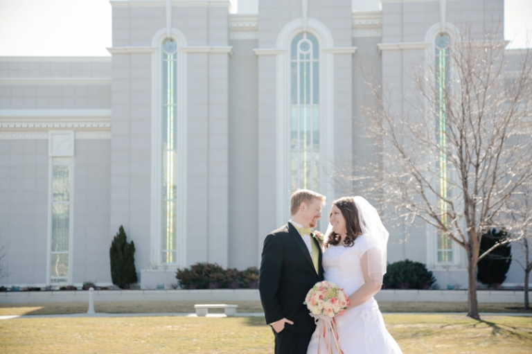 EK-Studios-Utah-Wedding-Photographers-Highland-Gardens-Reception022-Blog(pp_w768_h511)