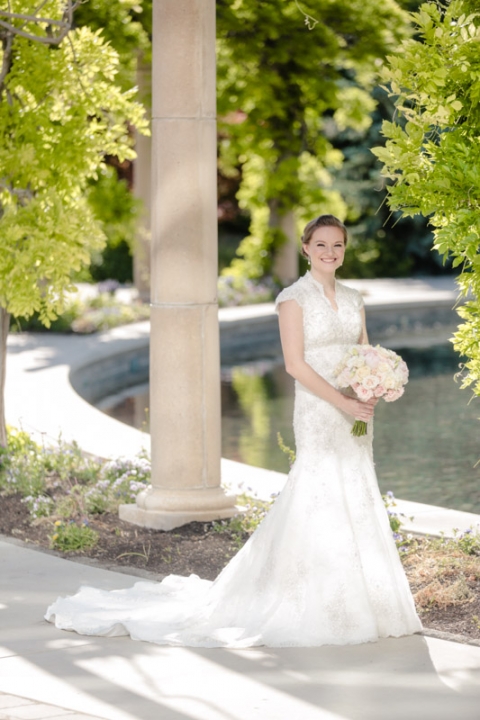 EK-Studios-Utah-Wedding-Photographers-Morinda-Garden-Bridals022-Blog(pp_w480_h720)