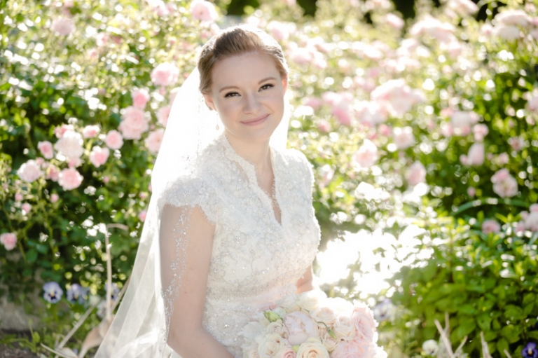 EK-Studios-Utah-Wedding-Photographers-Morinda-Garden-Bridals024-Blog(pp_w768_h511)
