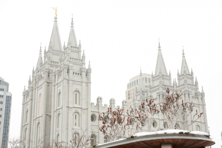 EK-Studios-Utah-Wedding-Photographers-Noahs-Wedding-Reception-South-Jordan001-Blog(pp_w768_h511)