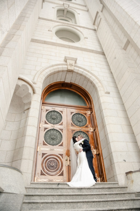 EK-Studios-Utah-Wedding-Photographers-Noahs-Wedding-Reception-South-Jordan016-Blog(pp_w480_h720)