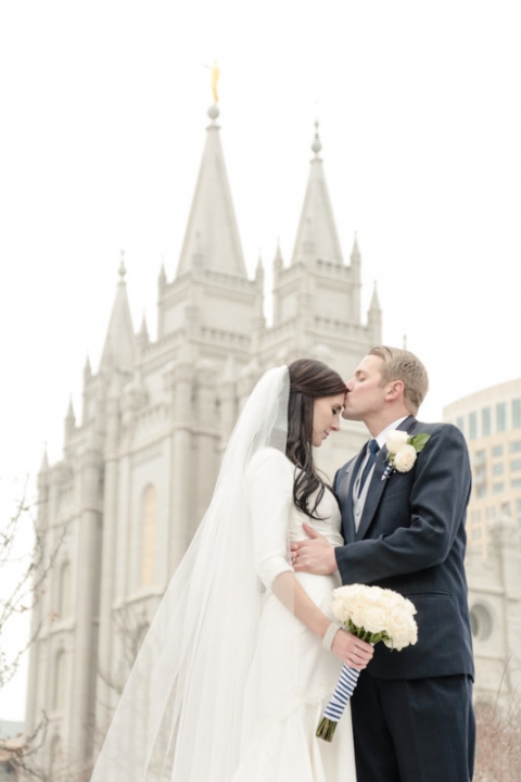 EK-Studios-Utah-Wedding-Photographers-Noahs-Wedding-Reception-South-Jordan022-Blog(pp_w480_h720)