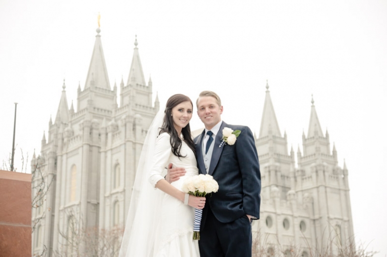 EK-Studios-Utah-Wedding-Photographers-Noahs-Wedding-Reception-South-Jordan023-Blog(pp_w768_h511)