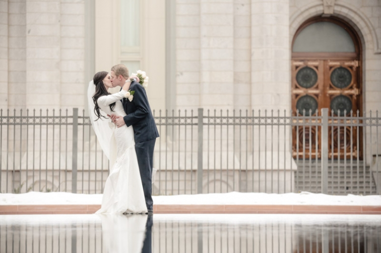 EK-Studios-Utah-Wedding-Photographers-Noahs-Wedding-Reception-South-Jordan027-Blog(pp_w768_h511)