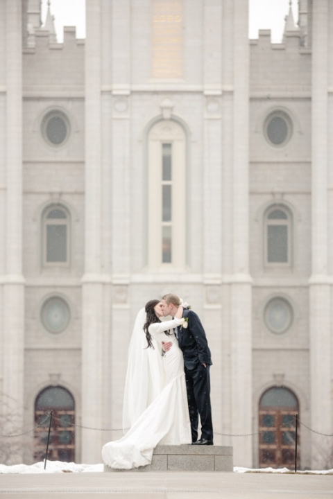 EK-Studios-Utah-Wedding-Photographers-Noahs-Wedding-Reception-South-Jordan029-Blog(pp_w480_h720)