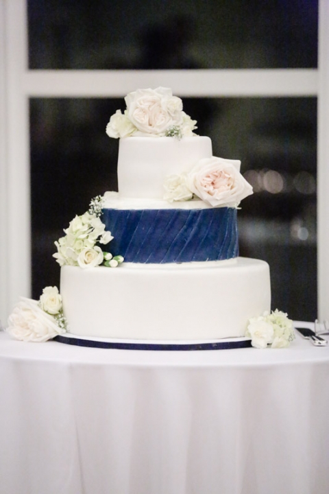 EK-Studios-Utah-Wedding-Photographers-Noahs-Wedding-Reception-South-Jordan052-Blog(pp_w480_h720)