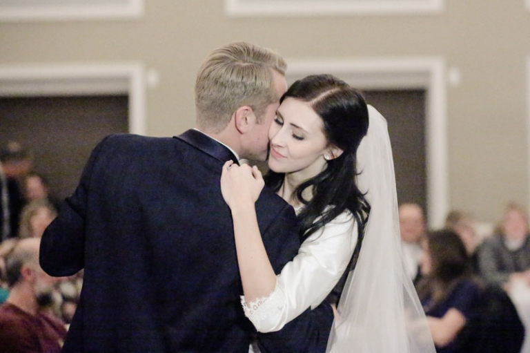 EK-Studios-Utah-Wedding-Photographers-Noahs-Wedding-Reception-South-Jordan056-Blog(pp_w768_h511)