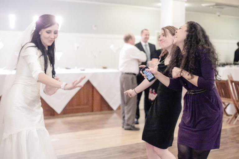 EK-Studios-Utah-Wedding-Photographers-Noahs-Wedding-Reception-South-Jordan059-Blog(pp_w768_h511)