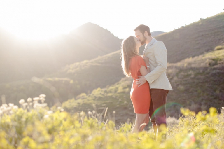 EK-Studios-Utah-Wedding-Photographers-Romantic-Engagements-in-the-canyon002-Blog(pp_w768_h511)