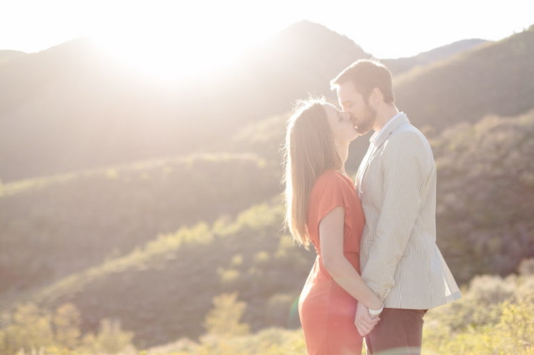 EK-Studios-Utah-Wedding-Photographers-Romantic-Engagements-in-the-canyon017-Blog(pp_w768_h511)