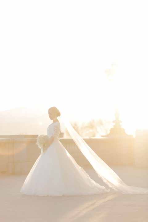 EK-Studios-Utah-Wedding-Photographers-SLC-Capitol-Building-Bridals015-Blog(pp_w480_h720)