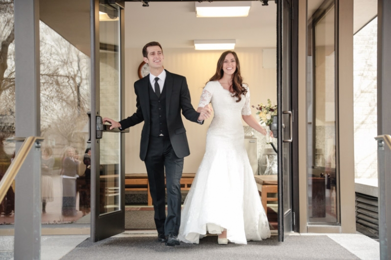 EK-Studios-Utah-Wedding-Photographers-SLC-Temple-Wedding005-Blog(pp_w768_h511)