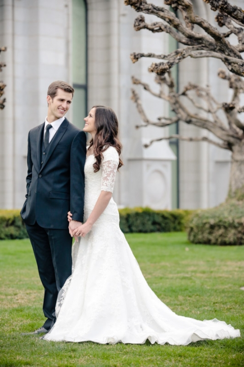 EK-Studios-Utah-Wedding-Photographers-SLC-Temple-Wedding016-Blog(pp_w480_h720)