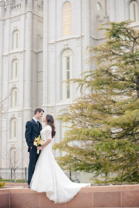 EK-Studios-Utah-Wedding-Photographers-SLC-Temple-Wedding028-Blog(pp_w480_h720)