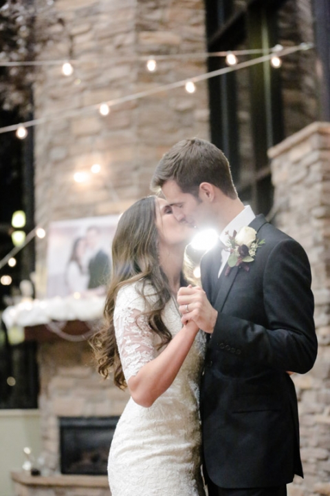 EK-Studios-Utah-Wedding-Photographers-SLC-Temple-Wedding061-Blog(pp_w480_h720)