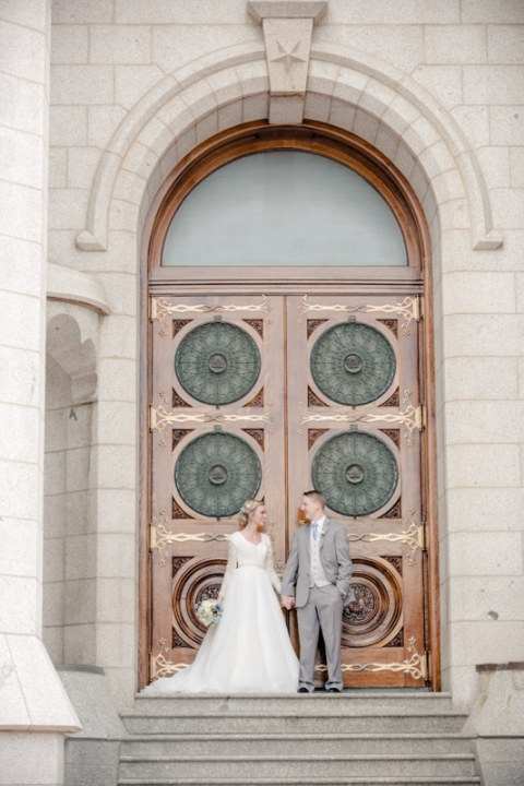EK-Studios-Utah-Wedding-Photographers-SLC-Temple-wedding016-Blog(pp_w480_h720)