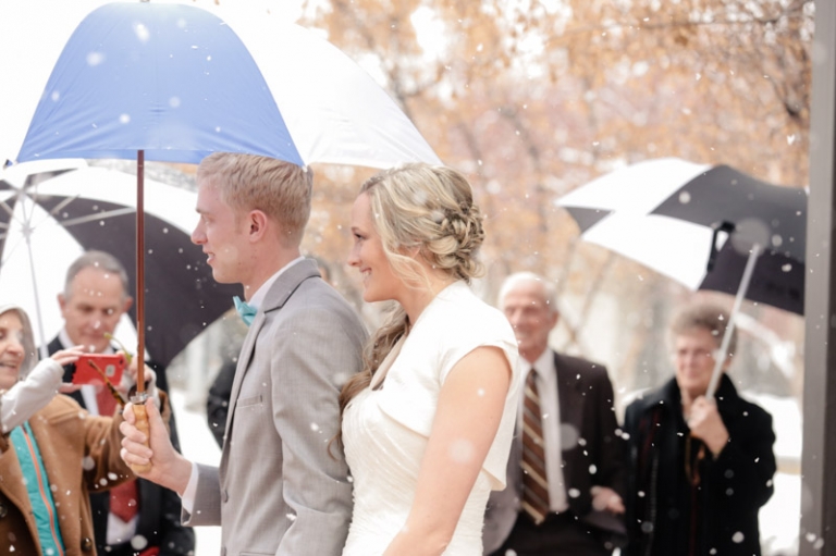 EK-Studios-Utah-Wedding-Photographers-SLC-temple-Snowy-wedding-Le-Jardin-Reception008-Blog(pp_w768_h511)