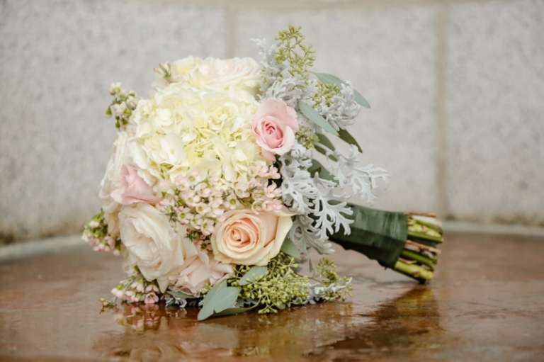 EK-Studios-Utah-Wedding-Photographers-SLC-temple-Snowy-wedding-Le-Jardin-Reception014-Blog(pp_w768_h511)