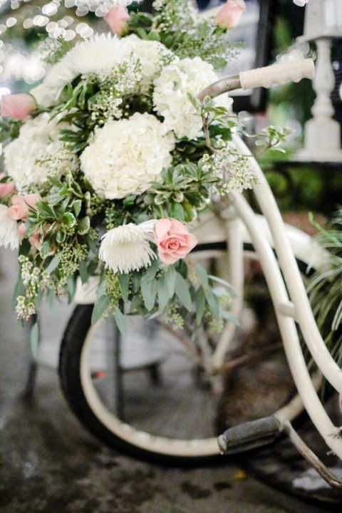 EK-Studios-Utah-Wedding-Photographers-SLC-temple-Snowy-wedding-Le-Jardin-Reception031-Blog(pp_w480_h720)