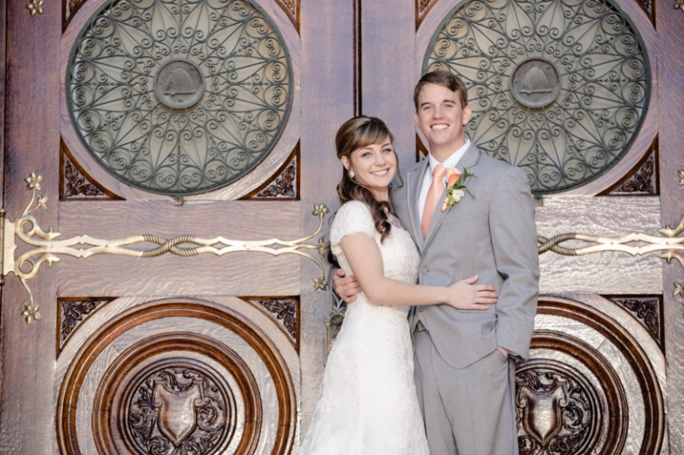 EK-Studios-Utah-Wedding-Photographers-SLC-temple-wedding020-Blog(pp_w768_h511)
